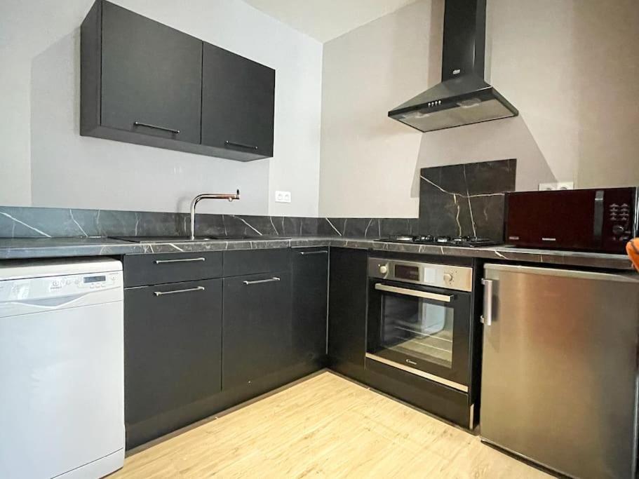 Joli Appartement Hyper-Centre Alencon Bagian luar foto